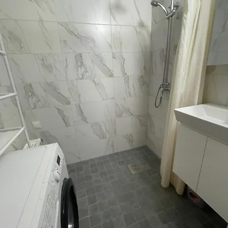 Papiniidu 35 *